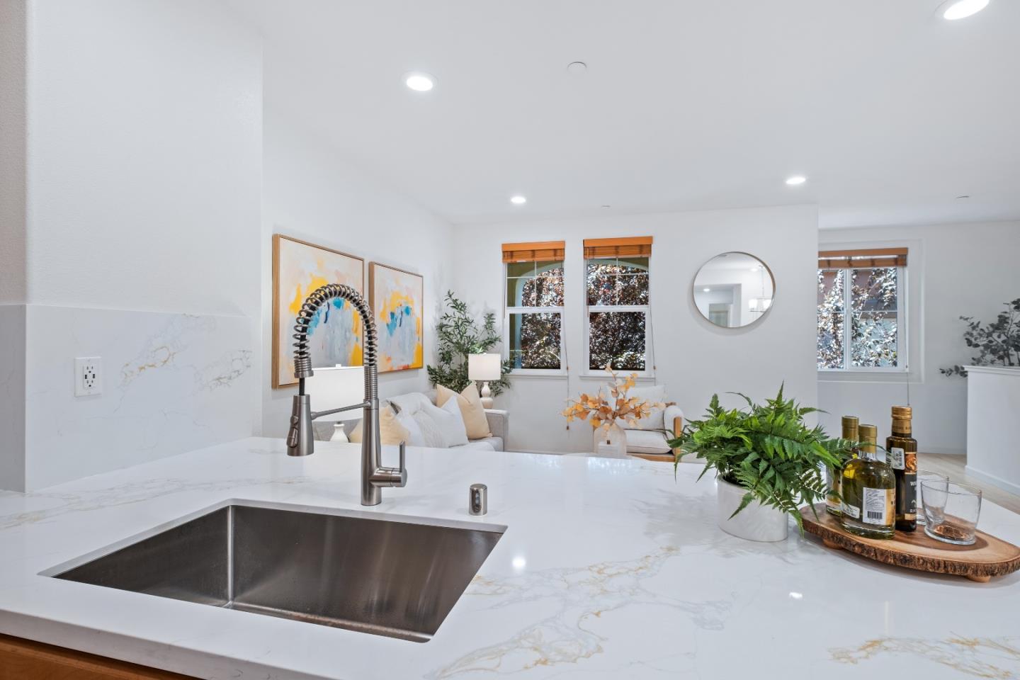 Detail Gallery Image 17 of 46 For 1037 Abruzzo Ln #6,  San Jose,  CA 95131 - 2 Beds | 2 Baths