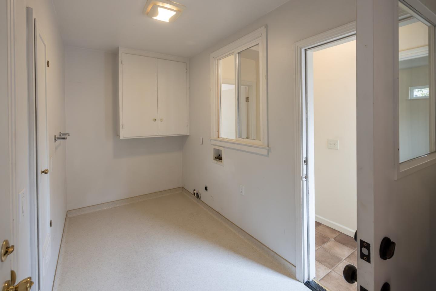 Detail Gallery Image 17 of 19 For 242 Littleness Ave, Monterey,  CA 93940 - 3 Beds | 2 Baths