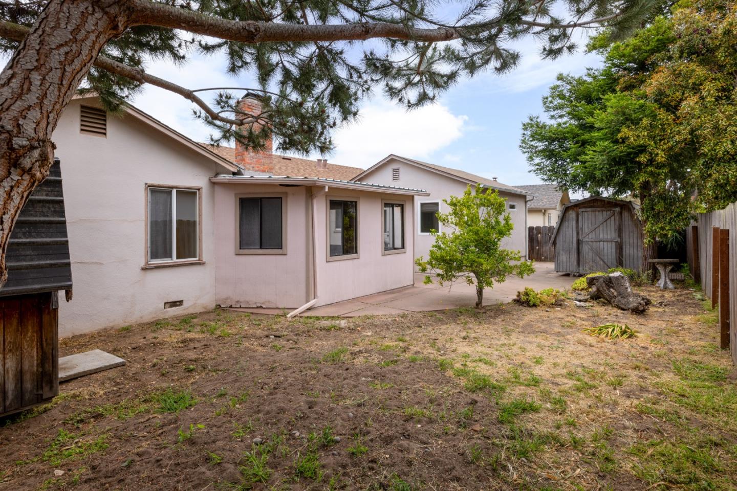 Detail Gallery Image 18 of 19 For 242 Littleness Ave, Monterey,  CA 93940 - 3 Beds | 2 Baths
