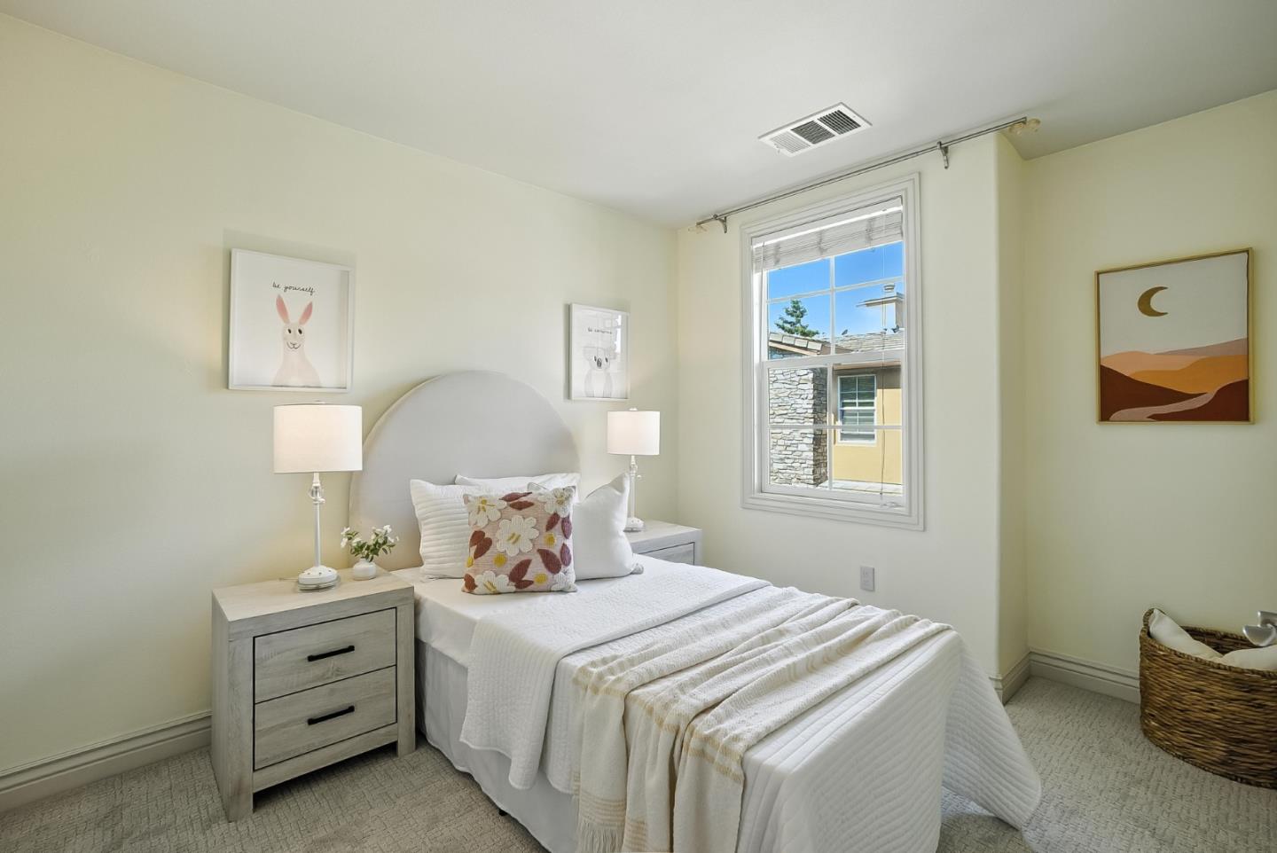 Detail Gallery Image 29 of 41 For 255 Honeylocust Ter, Sunnyvale,  CA 94086 - 3 Beds | 2/1 Baths