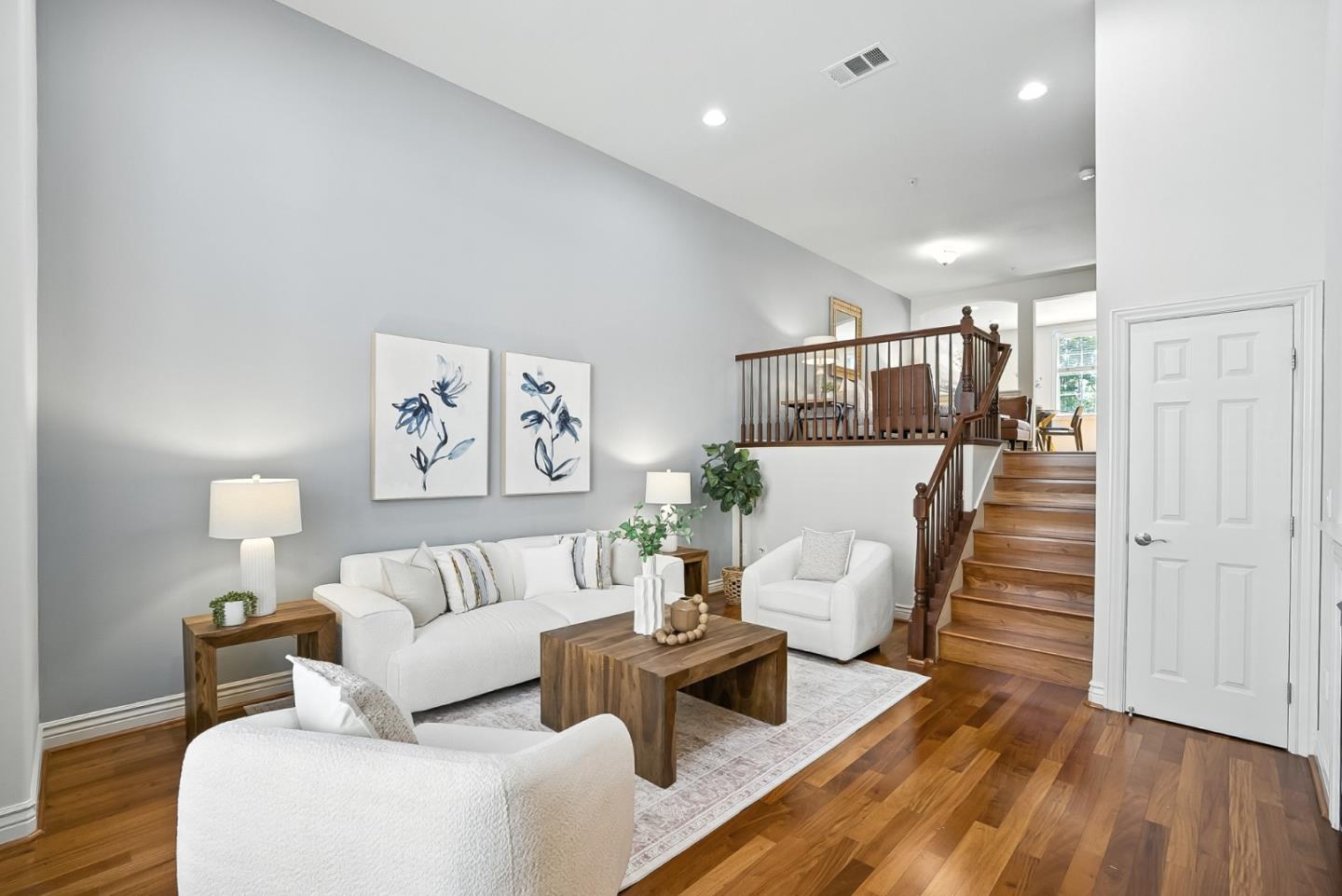 Detail Gallery Image 8 of 41 For 255 Honeylocust Ter, Sunnyvale,  CA 94086 - 3 Beds | 2/1 Baths