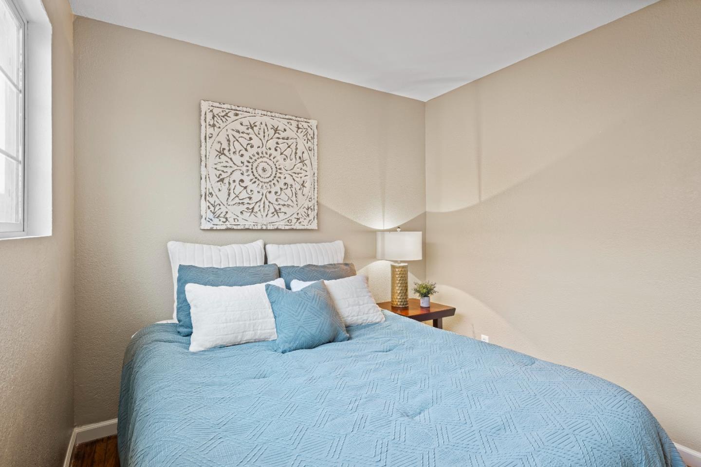 Detail Gallery Image 28 of 36 For 1679 Farringdon Dr, San Jose,  CA 95127 - 4 Beds | 2 Baths