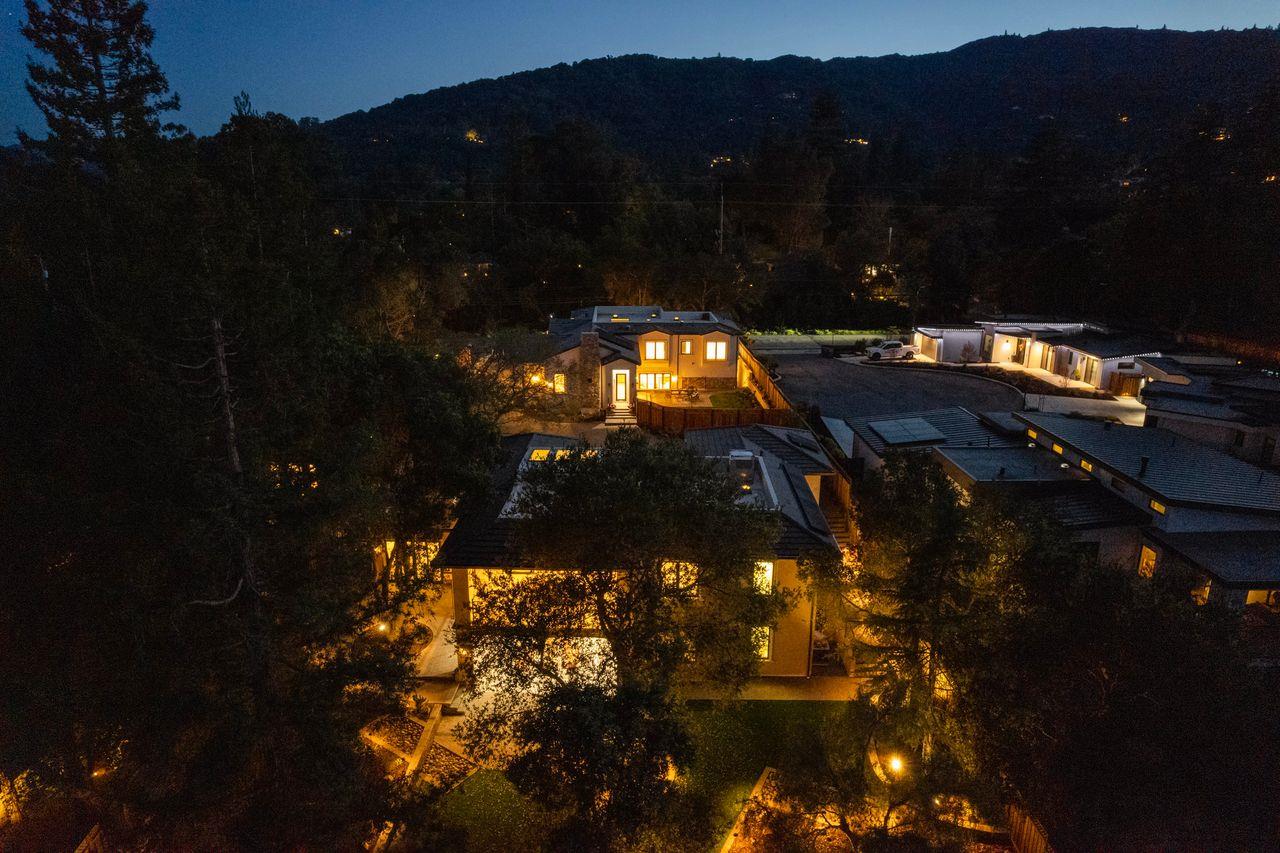 Detail Gallery Image 100 of 108 For 18061 Saratoga Los Gatos Rd, Monte Sereno,  CA 95030 - 5 Beds | 4/1 Baths