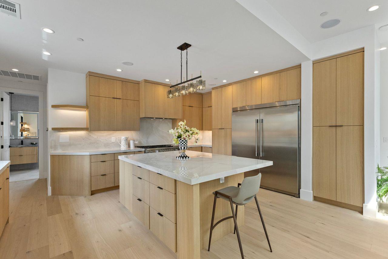 Detail Gallery Image 20 of 108 For 18061 Saratoga Los Gatos Rd, Monte Sereno,  CA 95030 - 5 Beds | 4/1 Baths