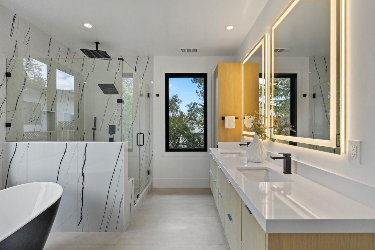 Detail Gallery Image 34 of 108 For 18061 Saratoga Los Gatos Rd, Monte Sereno,  CA 95030 - 5 Beds | 4/1 Baths