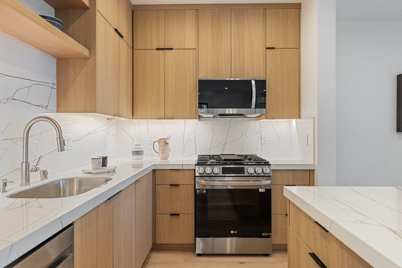 Detail Gallery Image 76 of 108 For 18061 Saratoga Los Gatos Rd, Monte Sereno,  CA 95030 - 5 Beds | 4/1 Baths