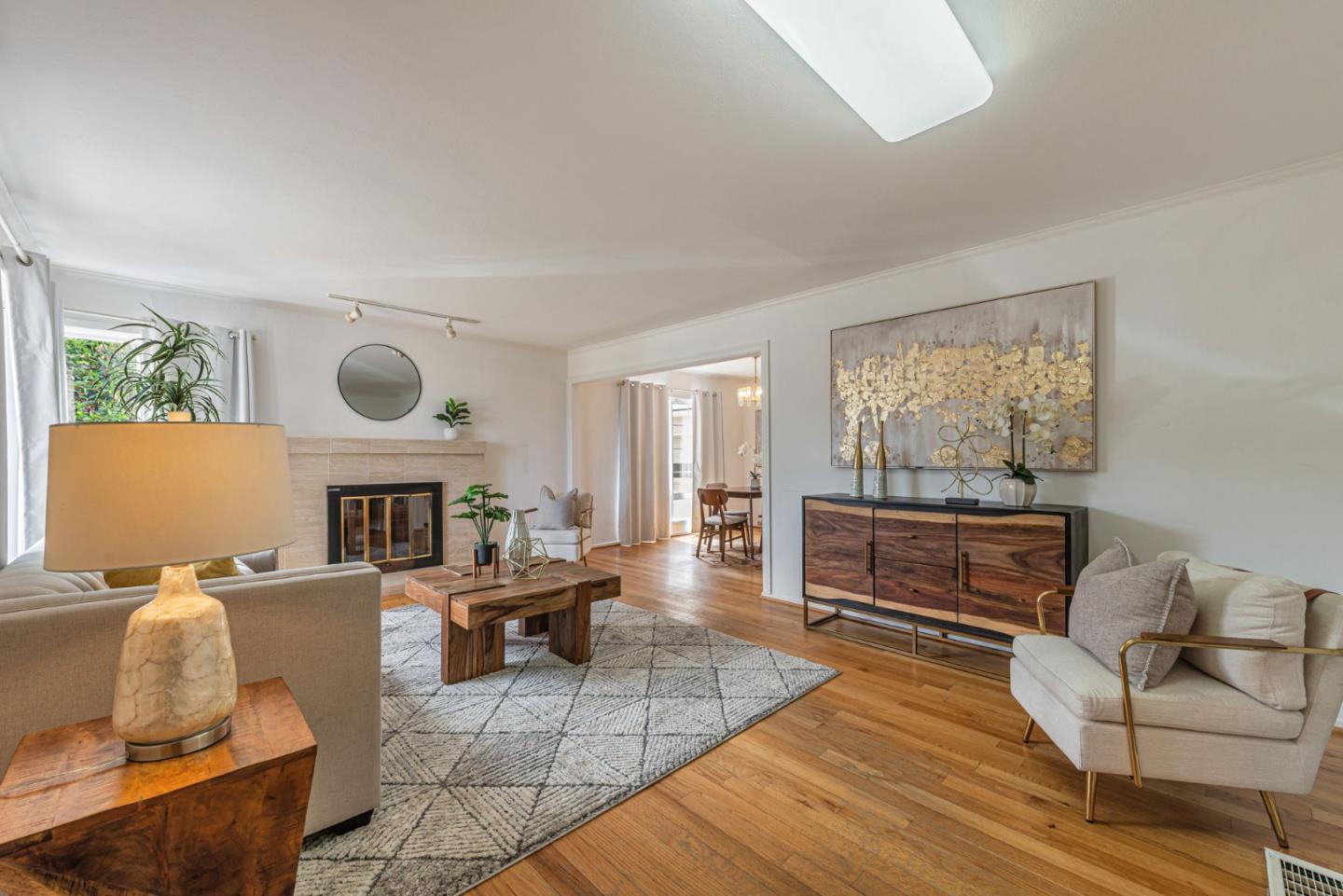 Detail Gallery Image 8 of 41 For 642 Lomita Ave, Millbrae,  CA 94030 - 3 Beds | 2 Baths
