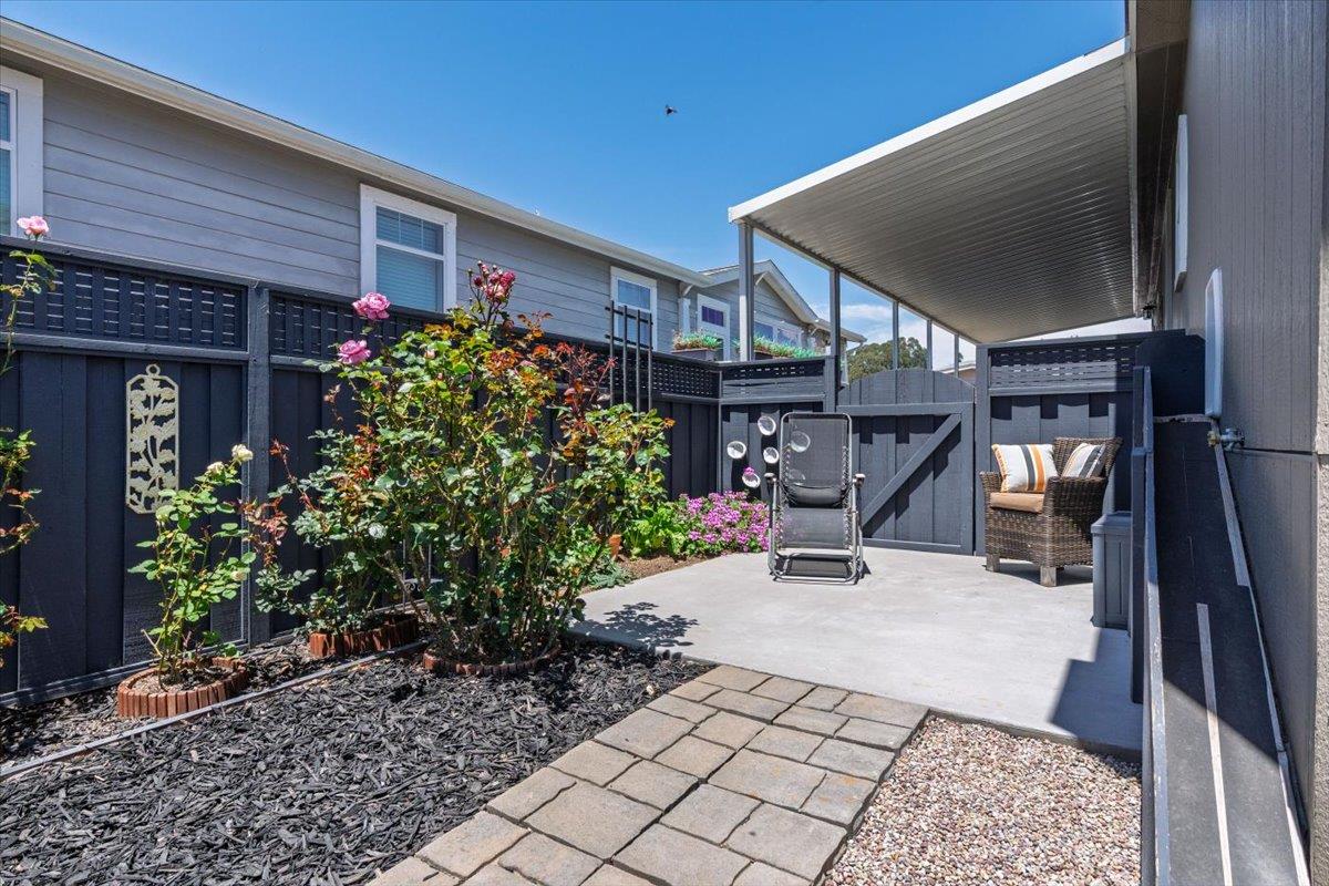 Detail Gallery Image 20 of 28 For 21 Primrose St #21,  Aptos,  CA 95003 - 3 Beds | 2 Baths