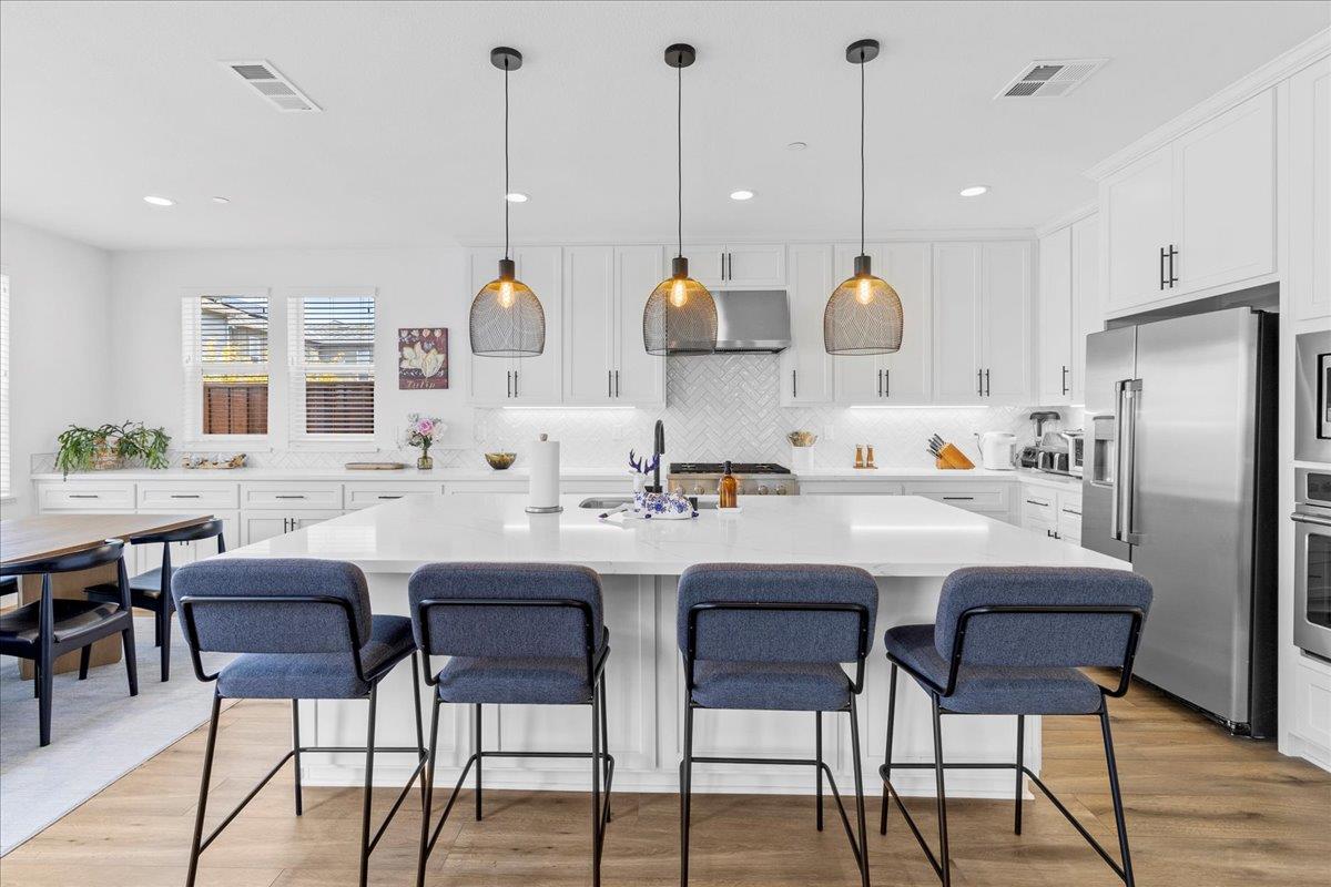 Detail Gallery Image 10 of 42 For 273 Skyview Dr, Marina,  CA 93933 - 3 Beds | 2/2 Baths