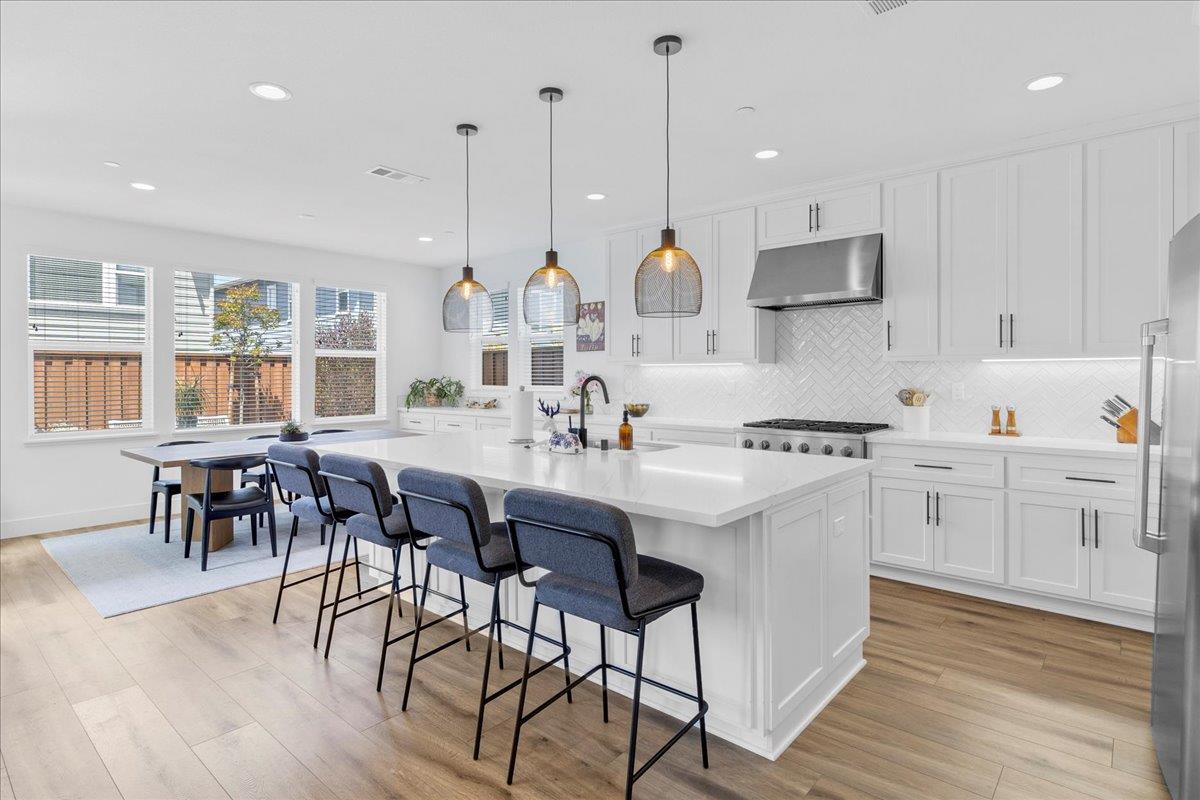 Detail Gallery Image 11 of 42 For 273 Skyview Dr, Marina,  CA 93933 - 3 Beds | 2/2 Baths