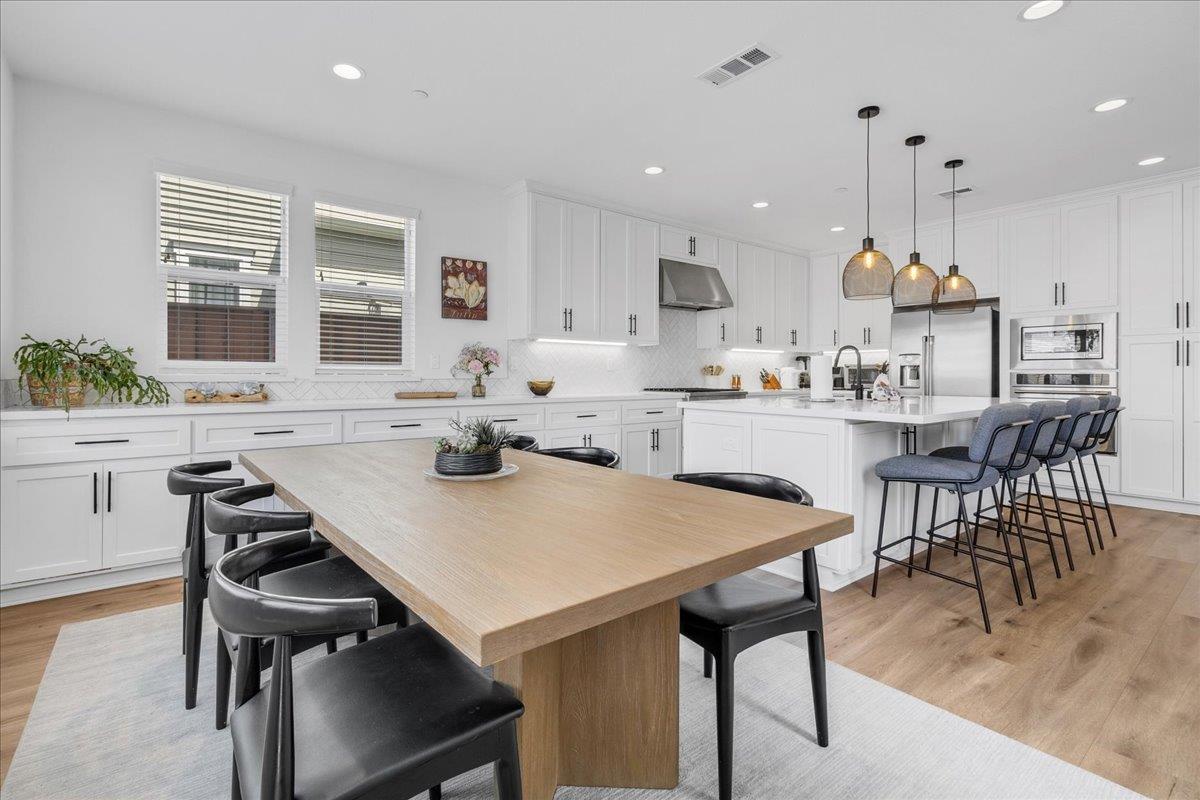 Detail Gallery Image 15 of 42 For 273 Skyview Dr, Marina,  CA 93933 - 3 Beds | 2/2 Baths