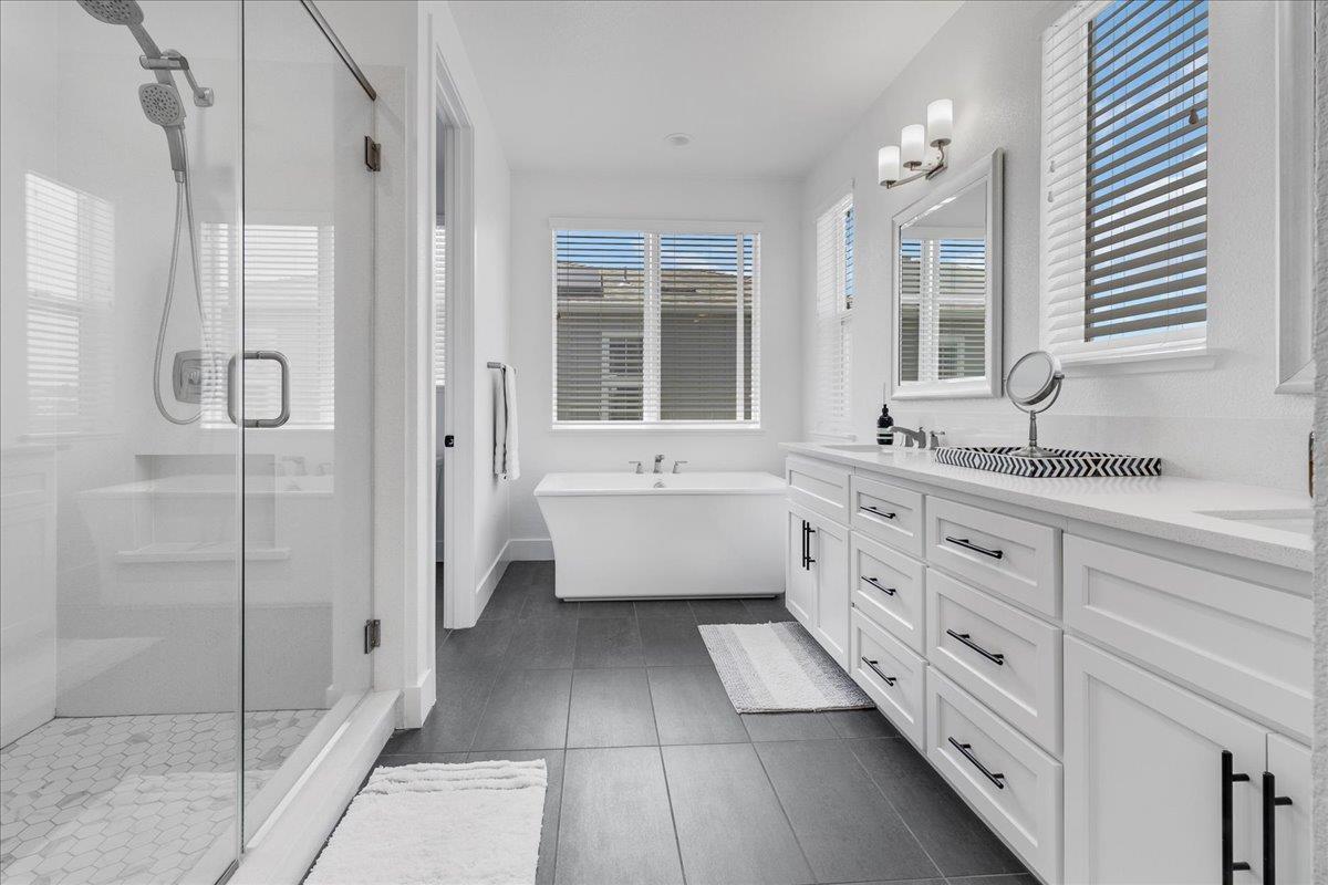 Detail Gallery Image 18 of 42 For 273 Skyview Dr, Marina,  CA 93933 - 3 Beds | 2/2 Baths