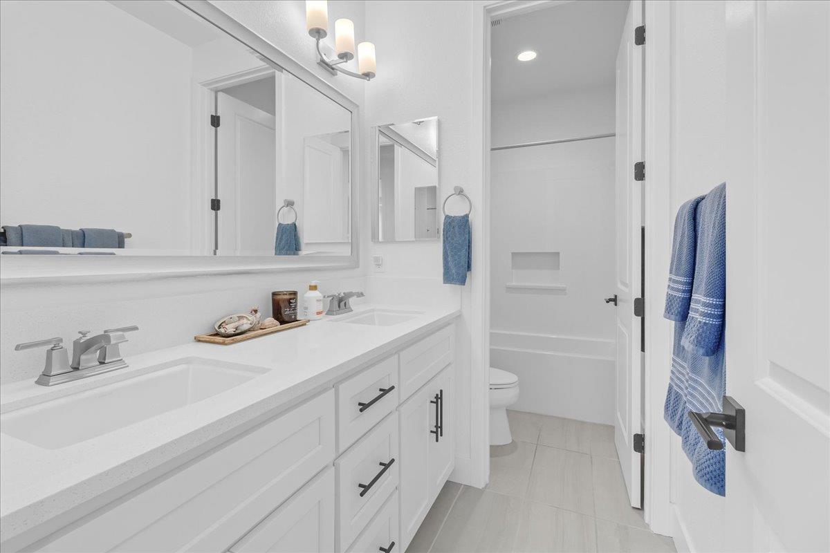 Detail Gallery Image 24 of 42 For 273 Skyview Dr, Marina,  CA 93933 - 3 Beds | 2/2 Baths