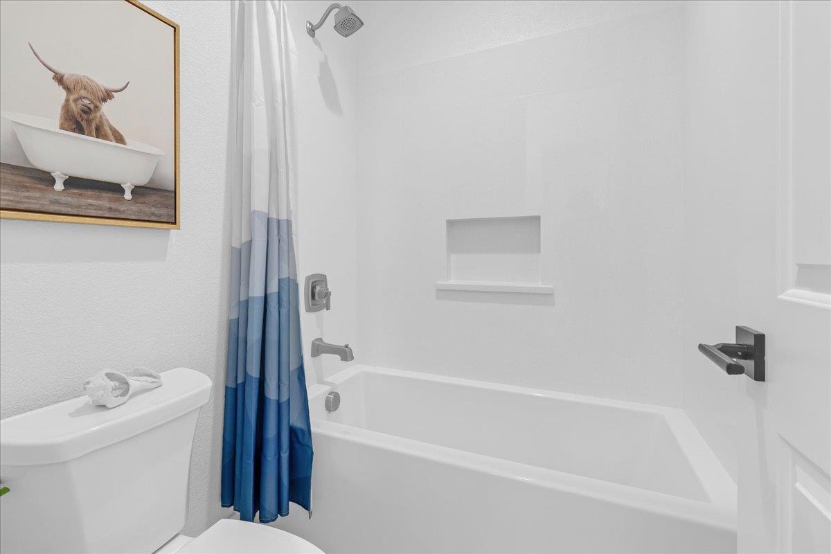 Detail Gallery Image 26 of 42 For 273 Skyview Dr, Marina,  CA 93933 - 3 Beds | 2/2 Baths
