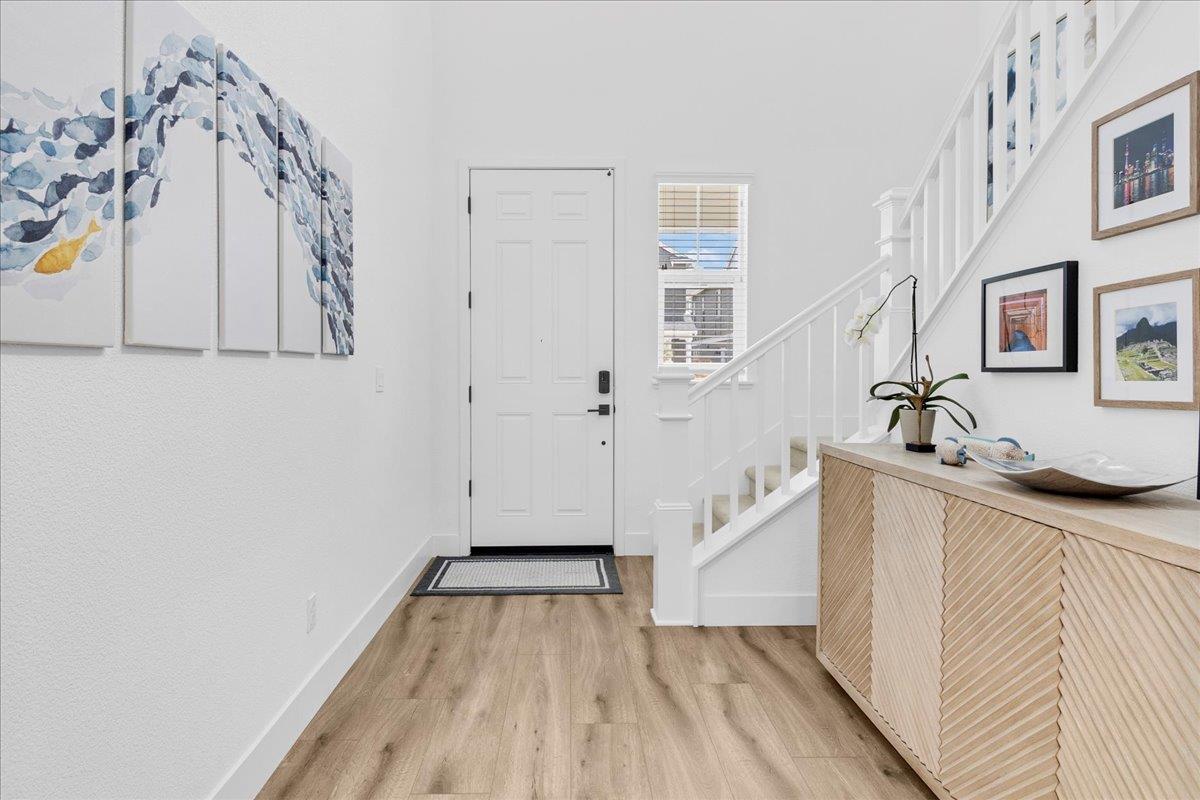 Detail Gallery Image 3 of 42 For 273 Skyview Dr, Marina,  CA 93933 - 3 Beds | 2/2 Baths