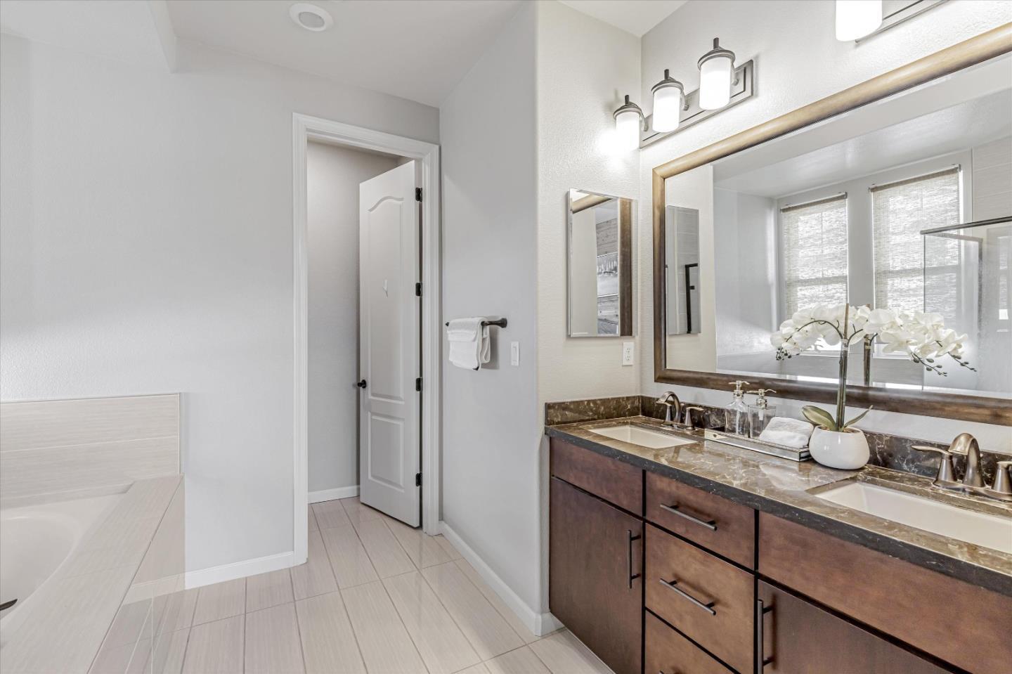 Detail Gallery Image 20 of 32 For 18018 Monterey St, Morgan Hill,  CA 95037 - 4 Beds | 3/1 Baths