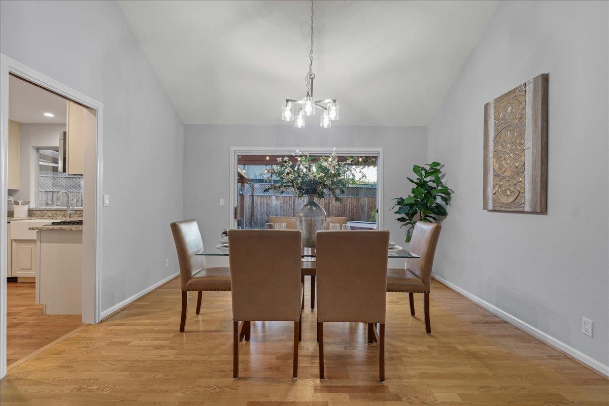 Detail Gallery Image 9 of 43 For 112 Mozart Ave, Los Gatos,  CA 95032 - 4 Beds | 3 Baths
