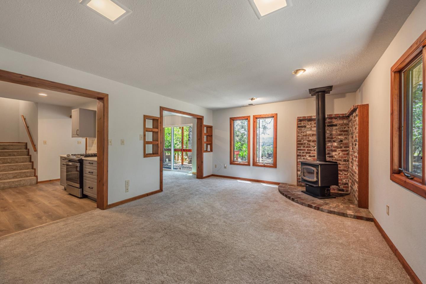 Detail Gallery Image 7 of 66 For 3748 Baldwin Dr, Placerville,  CA 95667 - 3 Beds | 3 Baths