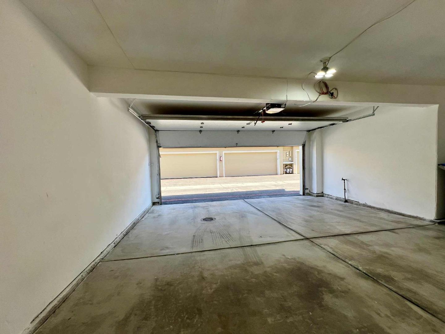 Detail Gallery Image 10 of 18 For 2102 Galveston Ave a,  San Jose,  CA 95122 - 2 Beds | 1 Baths