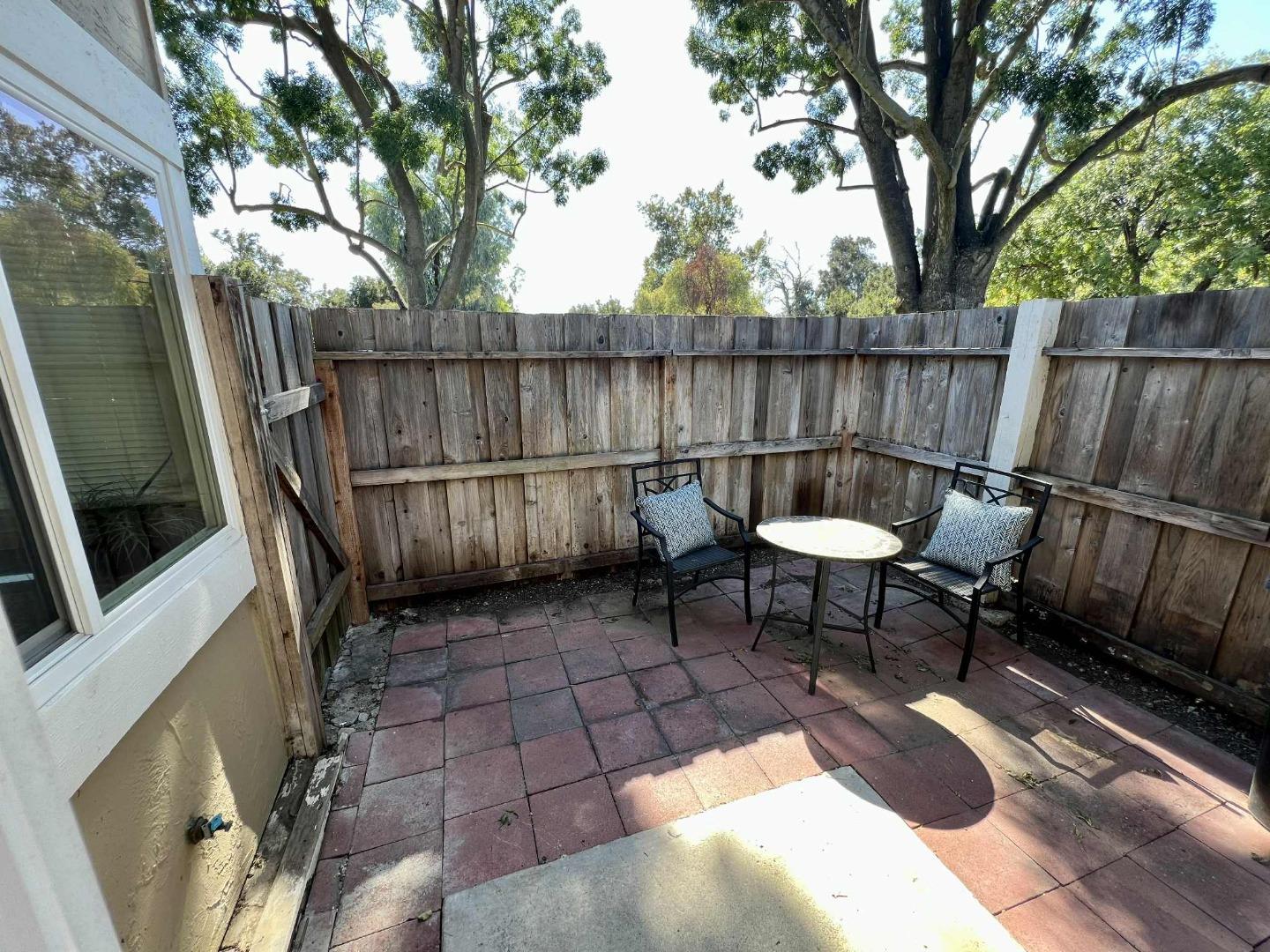 Detail Gallery Image 12 of 18 For 2102 Galveston Ave a,  San Jose,  CA 95122 - 2 Beds | 1 Baths