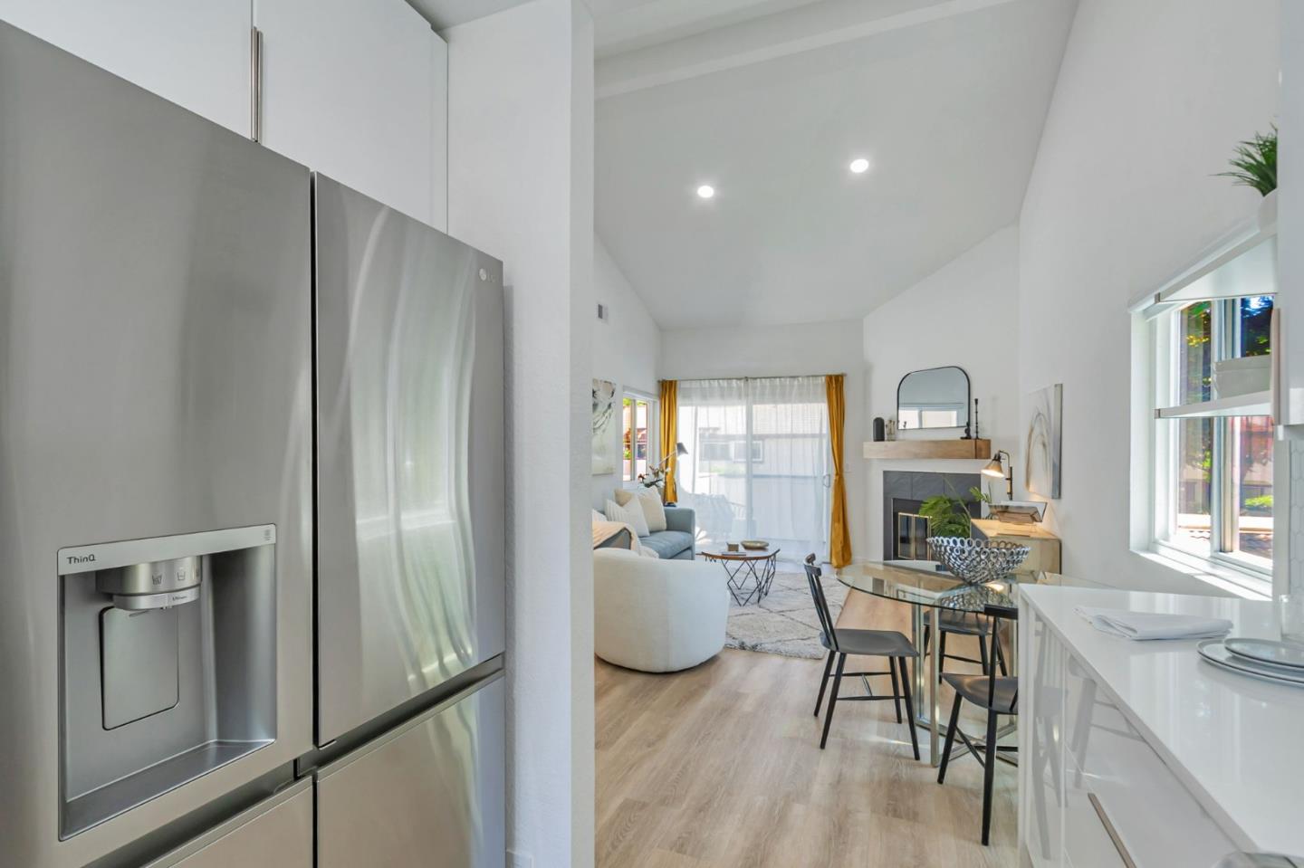 Detail Gallery Image 7 of 35 For 1400 Bowe Ave #1105,  Santa Clara,  CA 95051 - 1 Beds | 1 Baths