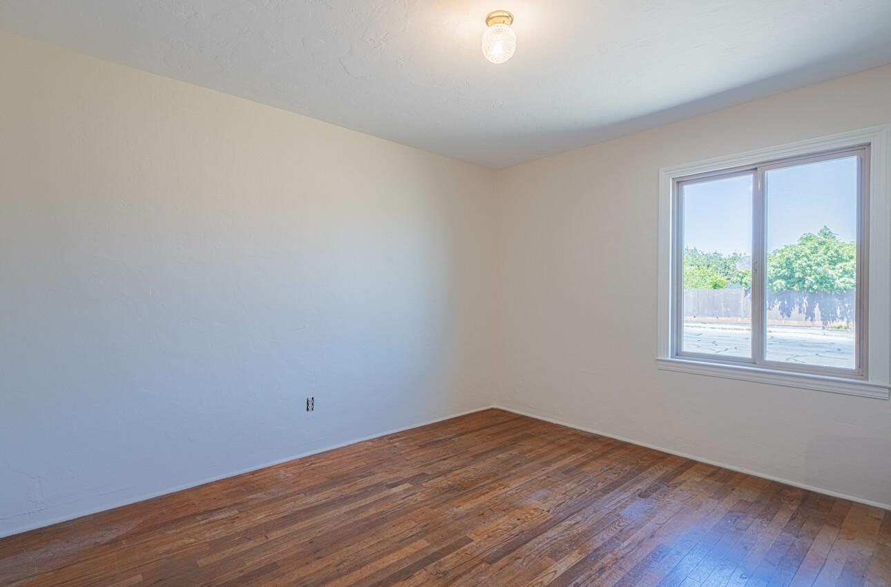 Detail Gallery Image 16 of 27 For 545 Towt St, Salinas,  CA 93905 - 2 Beds | 1 Baths