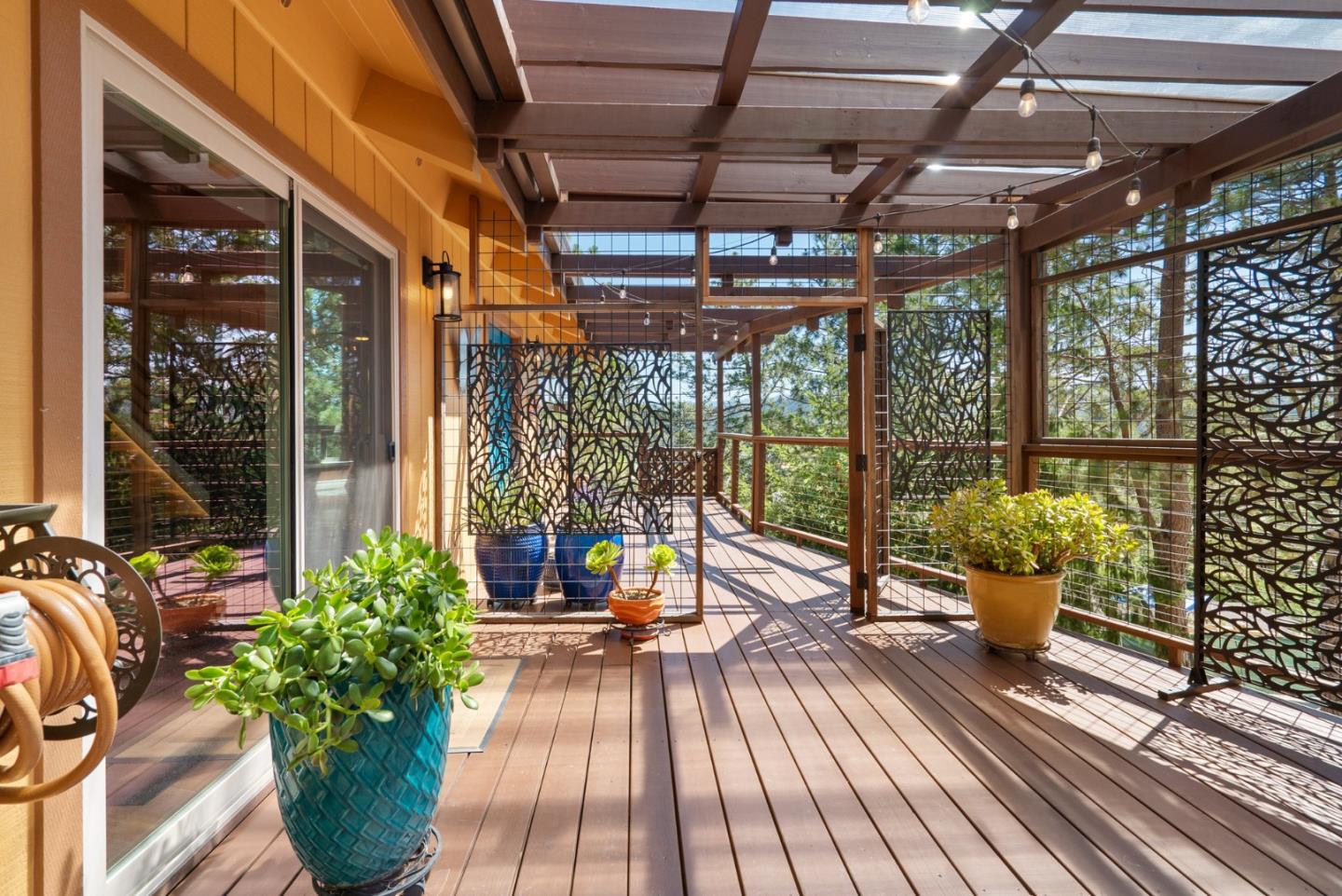 Detail Gallery Image 10 of 46 For 112 Blueberry Dr, Scotts Valley,  CA 95066 - 4 Beds | 3 Baths