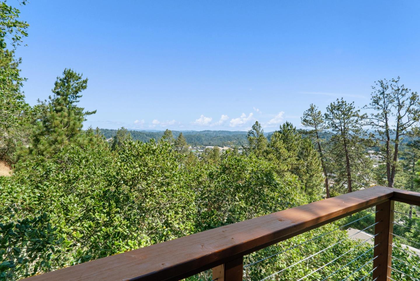 Detail Gallery Image 24 of 46 For 112 Blueberry Dr, Scotts Valley,  CA 95066 - 4 Beds | 3 Baths