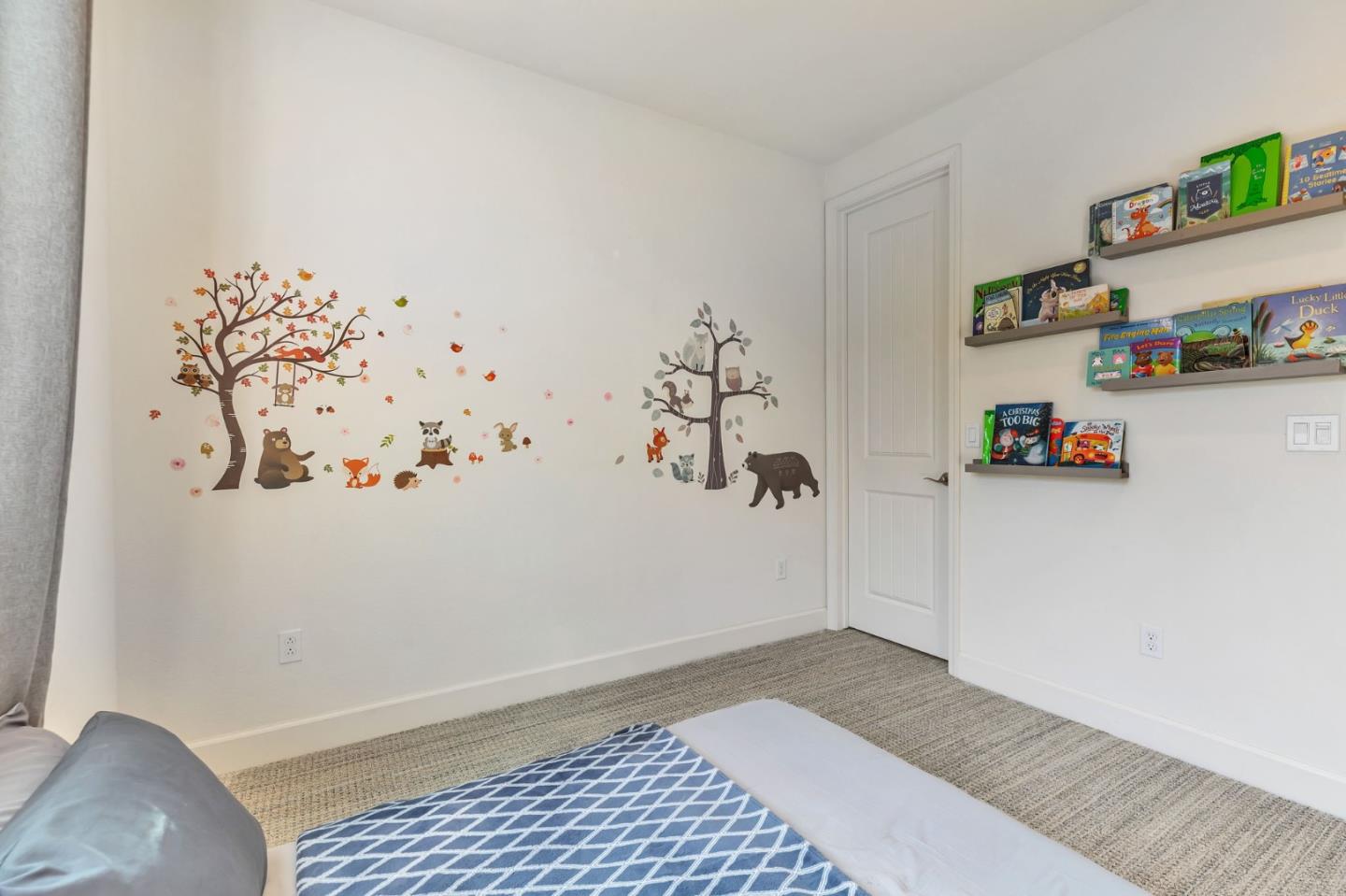 Detail Gallery Image 32 of 41 For 17985 Cantabria Ln, Morgan Hill,  CA 95037 - 3 Beds | 2/1 Baths