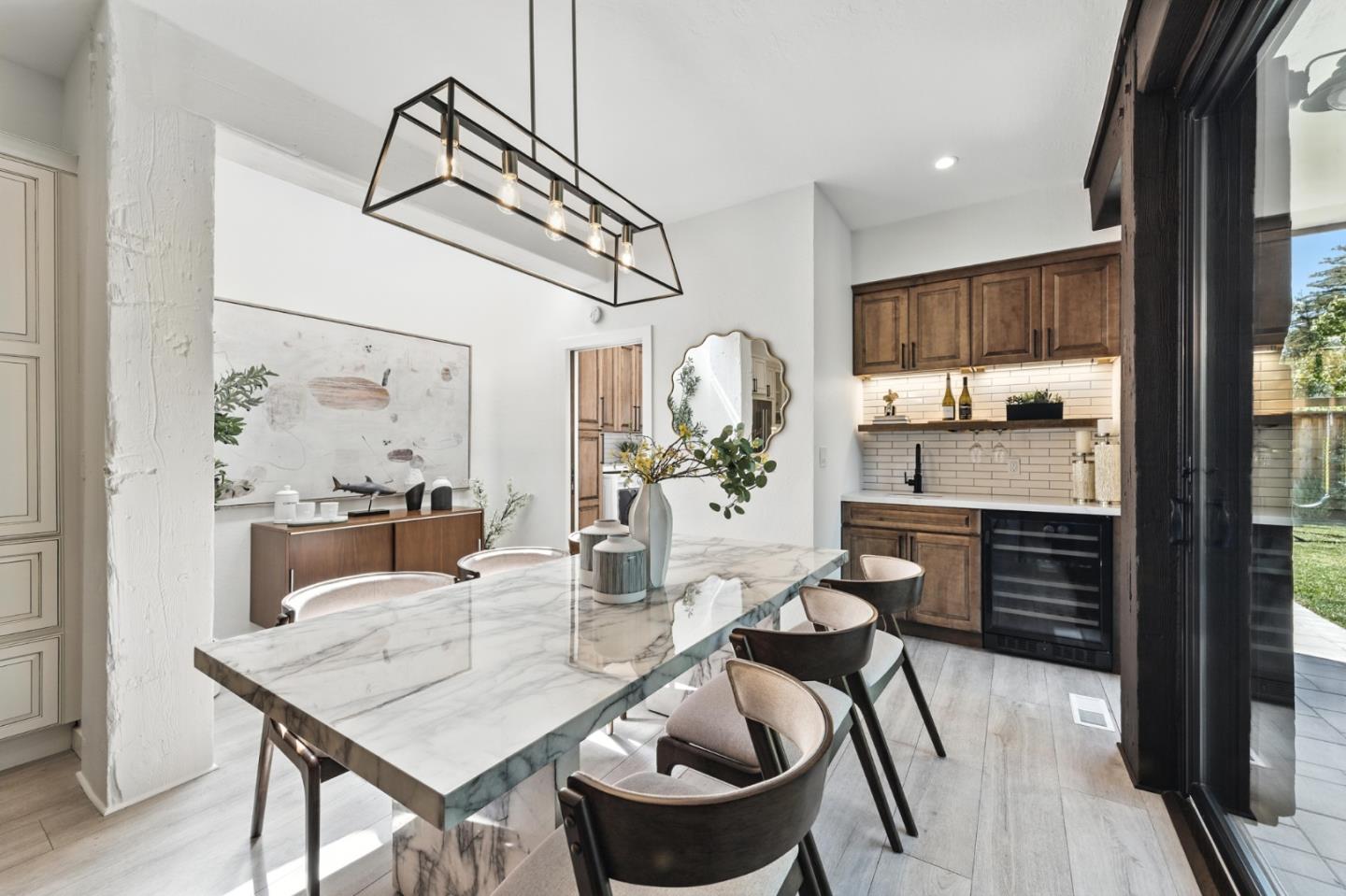 Detail Gallery Image 17 of 42 For 234 Edgewood Rd, Redwood City,  CA 94062 - 5 Beds | 3/1 Baths