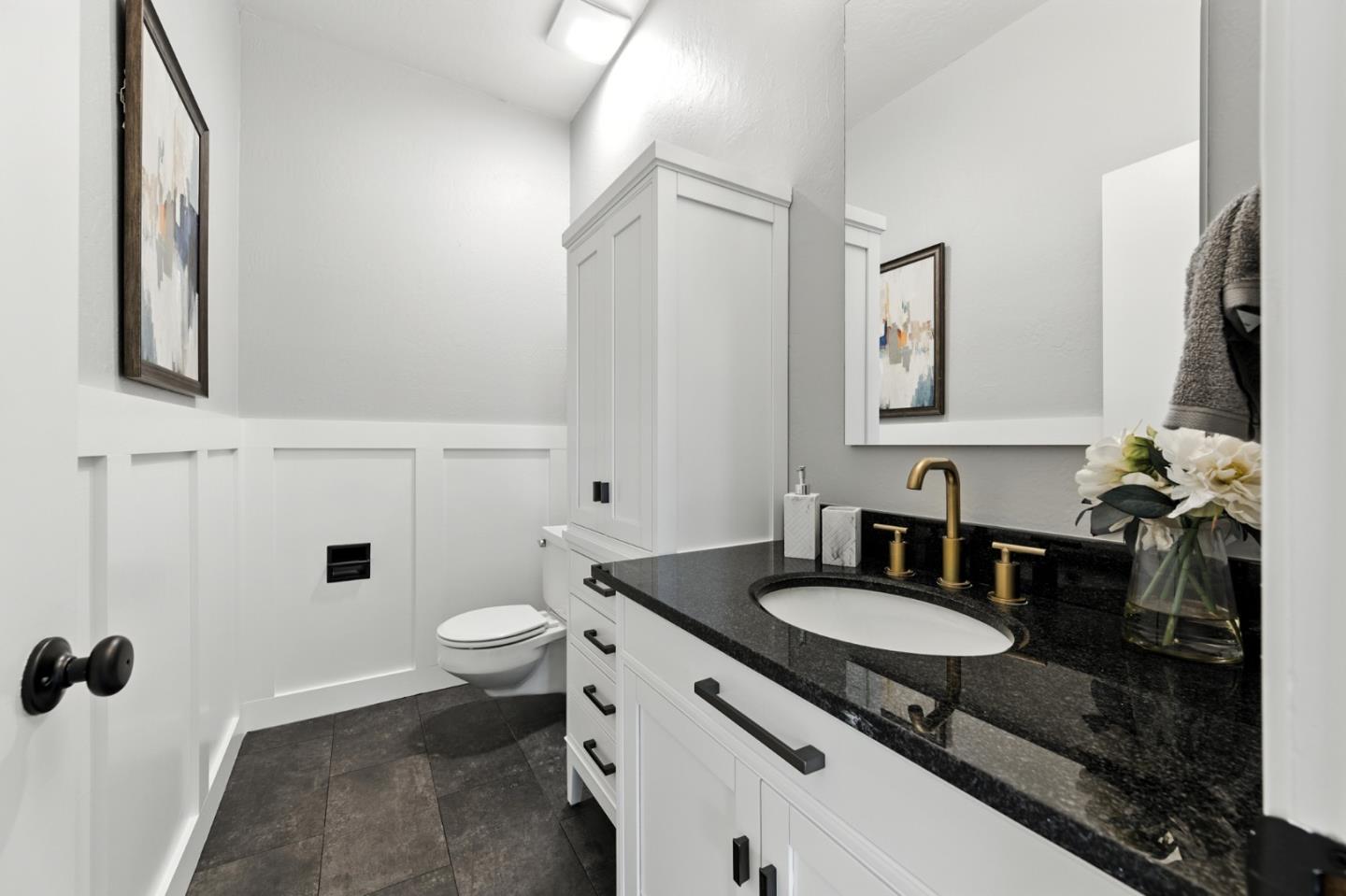 Detail Gallery Image 38 of 42 For 234 Edgewood Rd, Redwood City,  CA 94062 - 5 Beds | 3/1 Baths