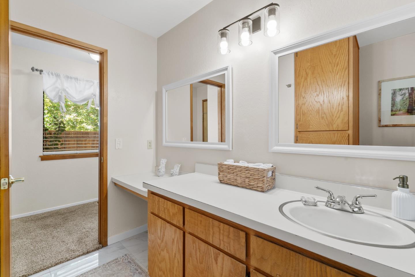 Detail Gallery Image 22 of 46 For 2781 Wimbledon Dr, Aptos,  CA 95003 - 3 Beds | 2/1 Baths