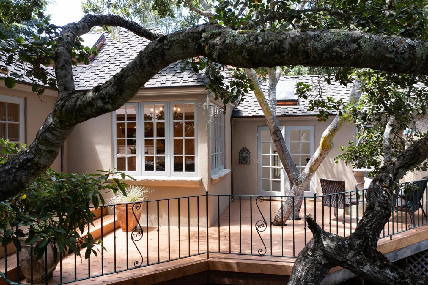 Detail Gallery Image 19 of 38 For 0 Forest 3 Se of 8th Ave, Carmel,  CA 93921 - 3 Beds | 2/1 Baths