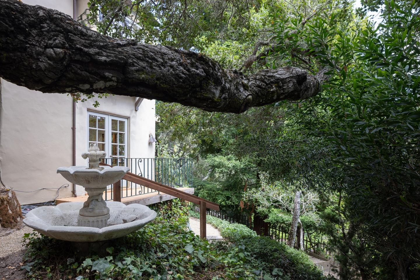 Detail Gallery Image 34 of 38 For 0 Forest 3 Se of 8th Ave, Carmel,  CA 93921 - 3 Beds | 2/1 Baths