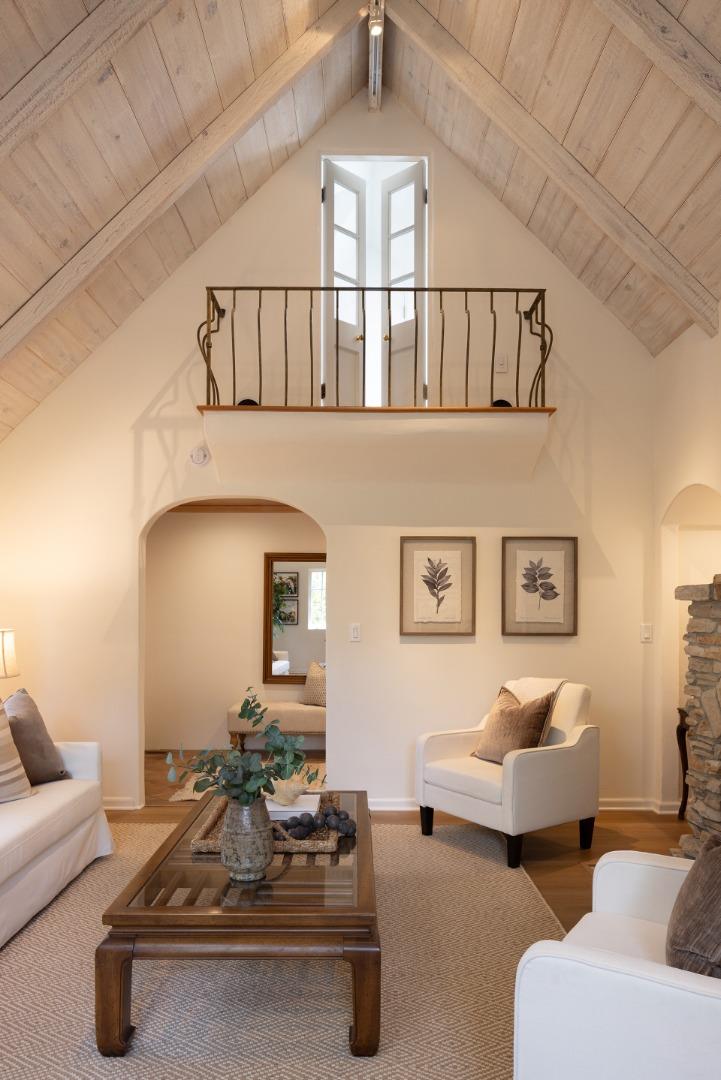 Detail Gallery Image 4 of 38 For 0 Forest 3 Se of 8th Ave, Carmel,  CA 93921 - 3 Beds | 2/1 Baths