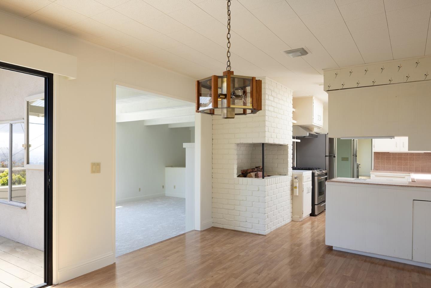 Detail Gallery Image 13 of 23 For 5 Shady Ln, Monterey,  CA 93940 - 3 Beds | 2 Baths