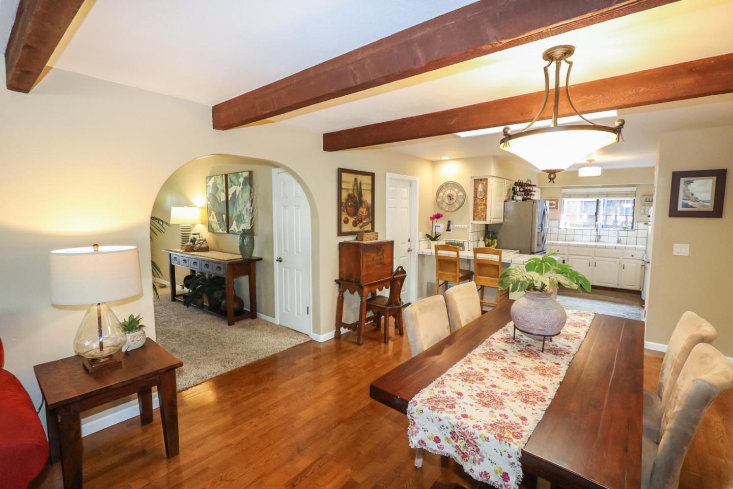Detail Gallery Image 10 of 33 For 300 Hill St, Capitola,  CA 95010 - 2 Beds | 2 Baths
