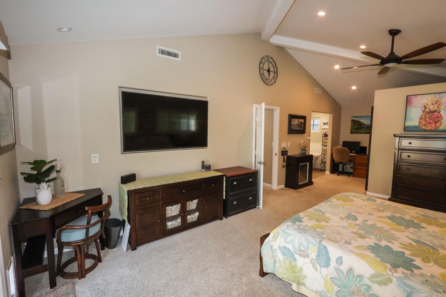 Detail Gallery Image 20 of 33 For 300 Hill St, Capitola,  CA 95010 - 2 Beds | 2 Baths