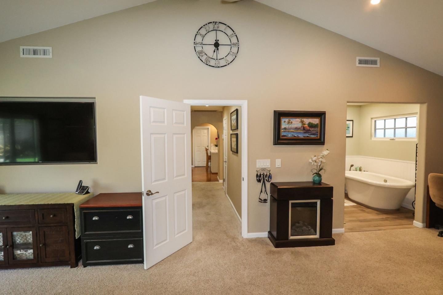 Detail Gallery Image 22 of 33 For 300 Hill St, Capitola,  CA 95010 - 2 Beds | 2 Baths