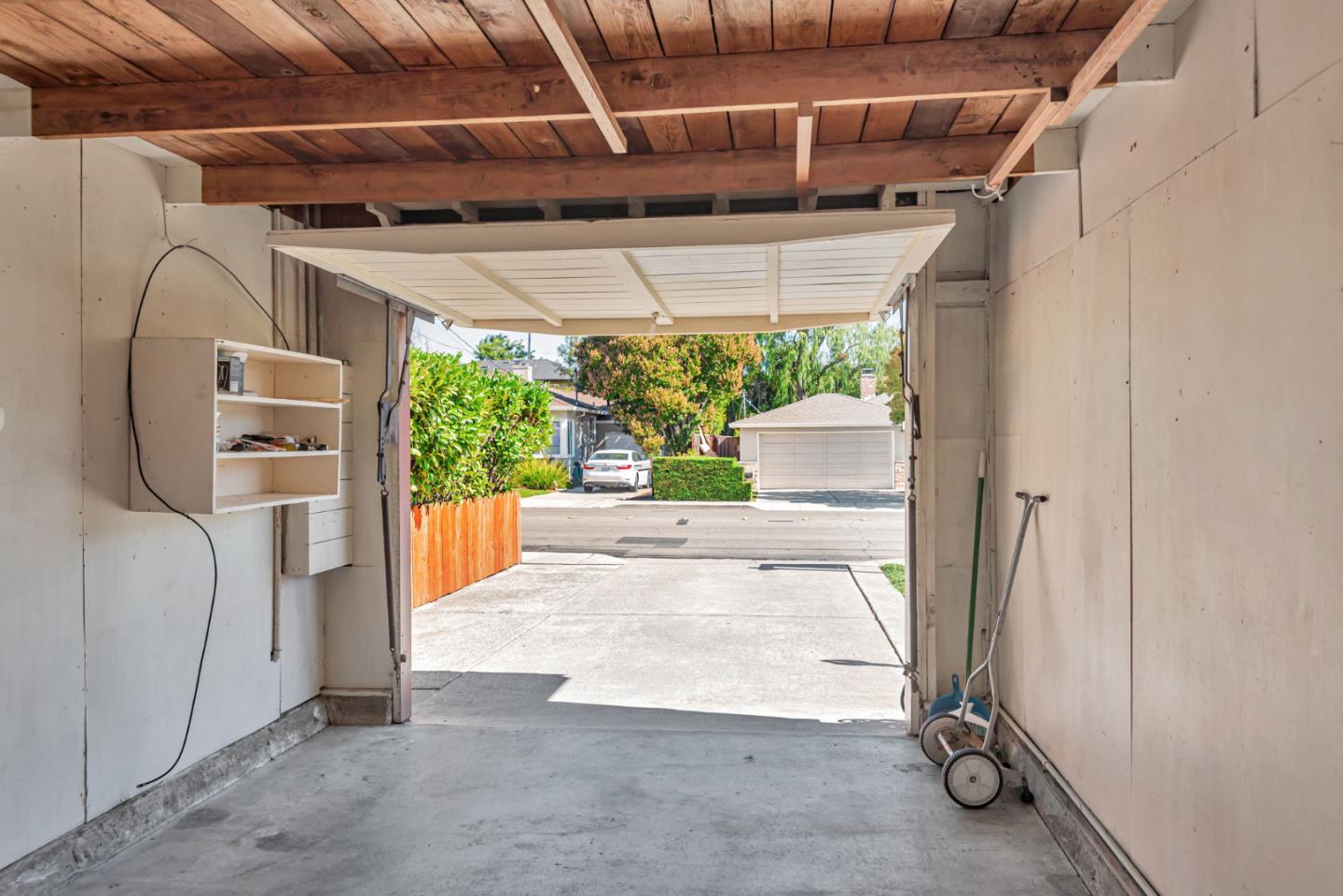 Detail Gallery Image 28 of 34 For 250 San Carlos Ave, Redwood City,  CA 94061 - 2 Beds | 1 Baths