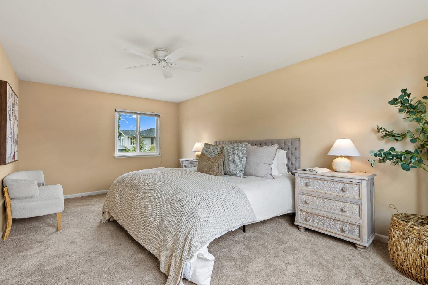 Detail Gallery Image 12 of 25 For 748 Junipero Ave, Pacific Grove,  CA 93950 - 3 Beds | 1/1 Baths