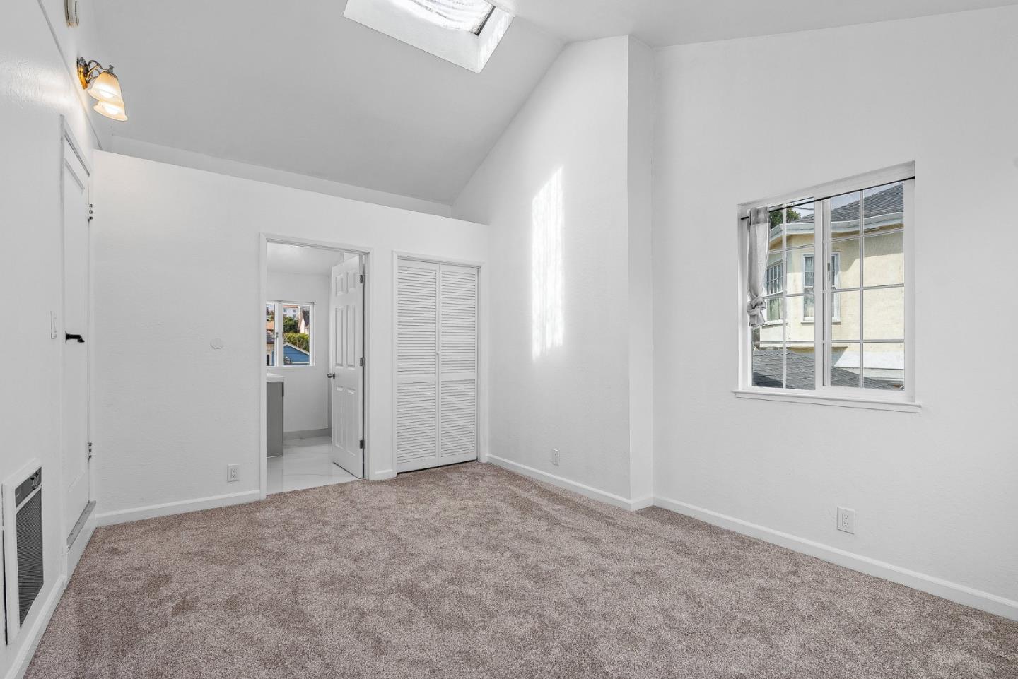 Detail Gallery Image 14 of 31 For 540 Spruce Ave, Pacific Grove,  CA 93950 - 3 Beds | 2 Baths
