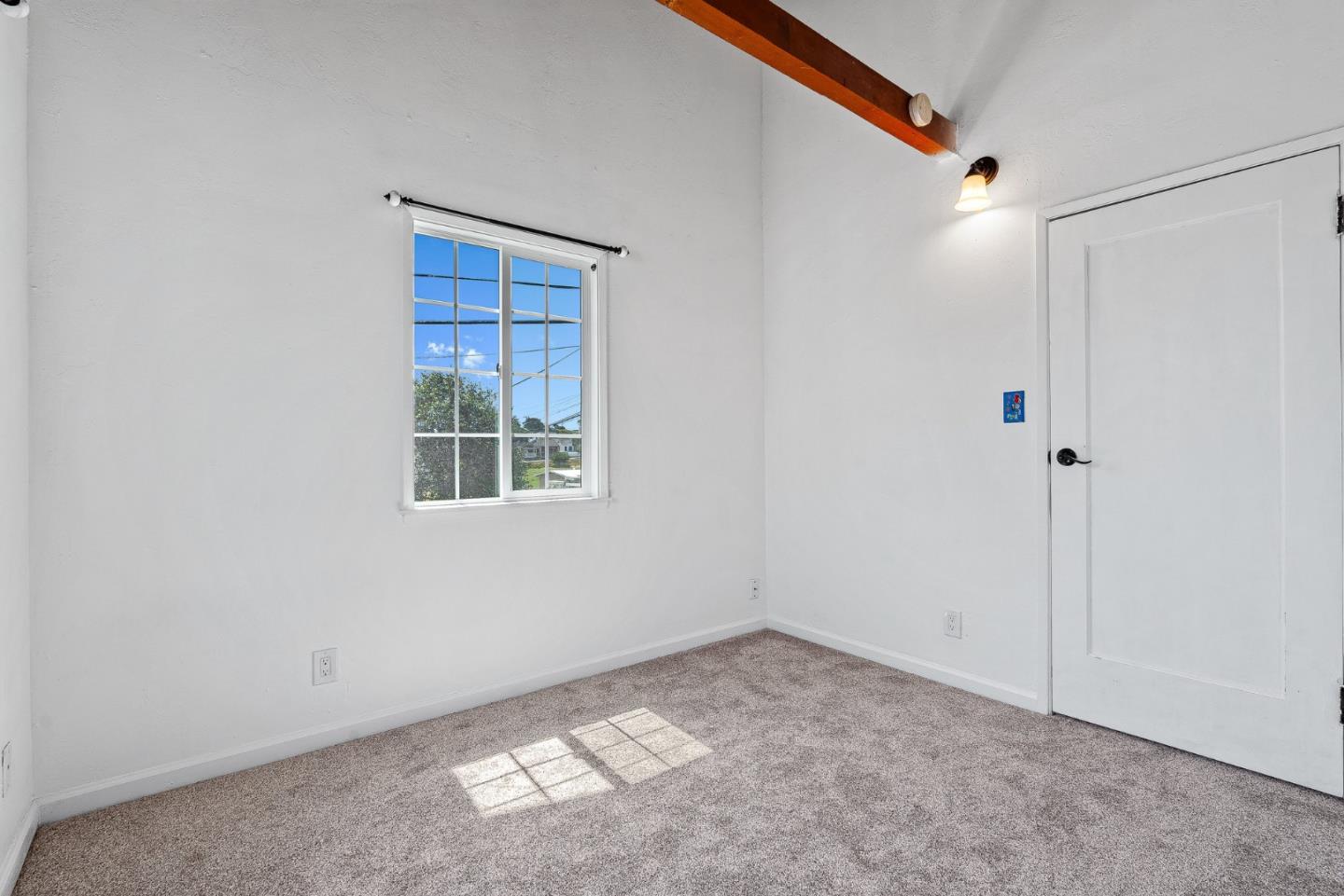 Detail Gallery Image 19 of 31 For 540 Spruce Ave, Pacific Grove,  CA 93950 - 3 Beds | 2 Baths