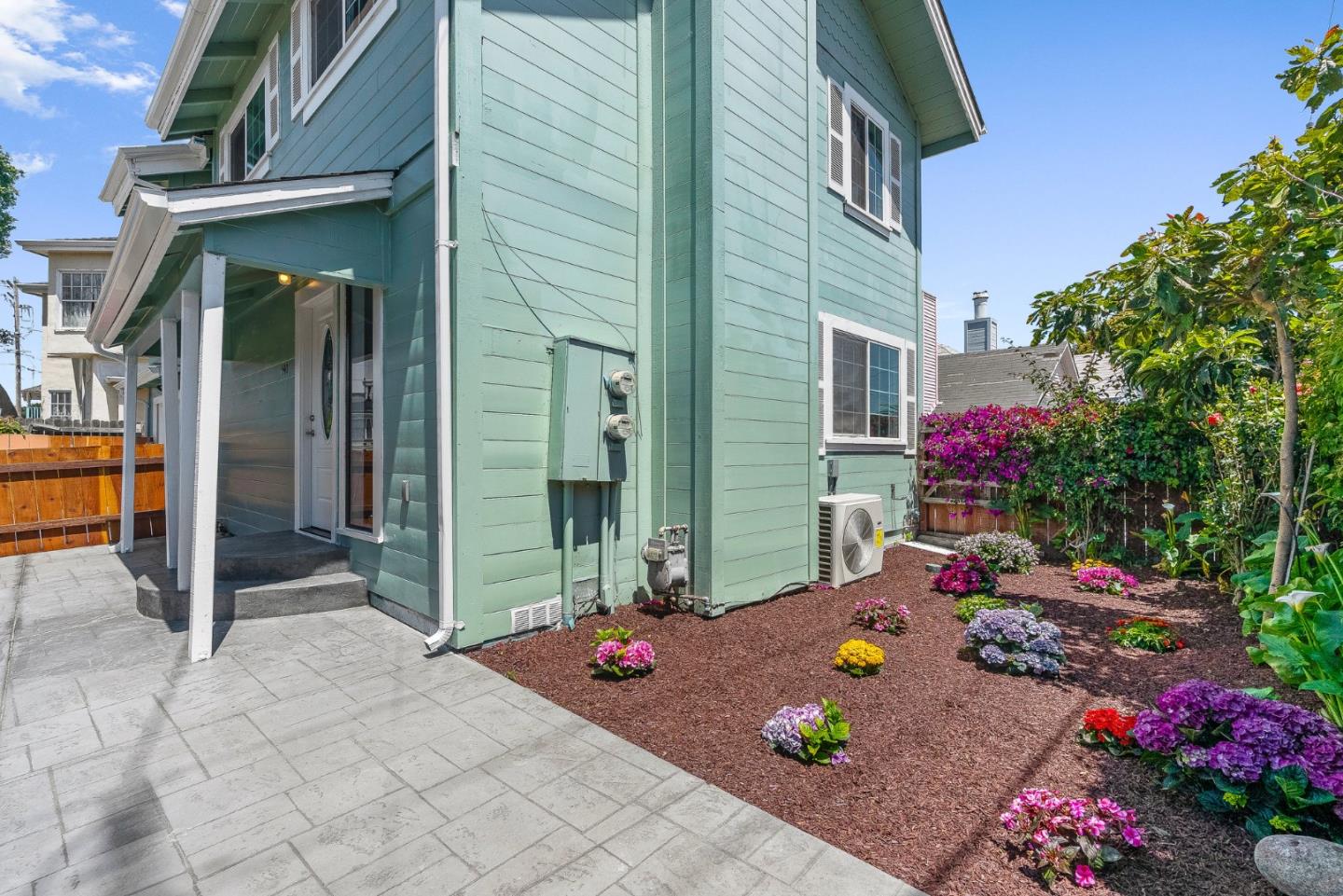 Detail Gallery Image 25 of 31 For 540 Spruce Ave, Pacific Grove,  CA 93950 - 3 Beds | 2 Baths