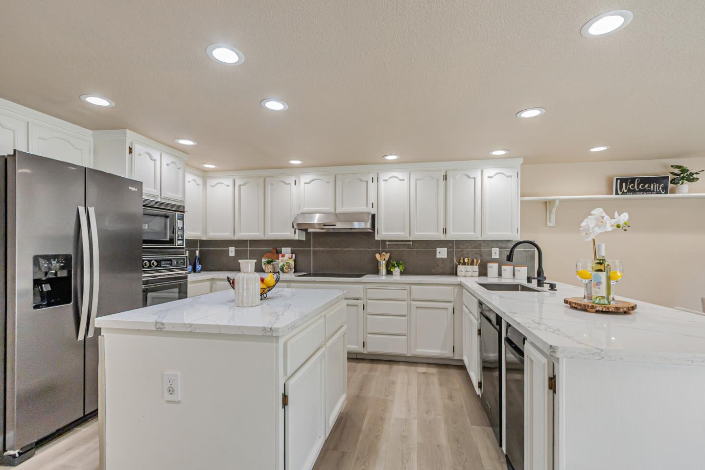 Detail Gallery Image 10 of 60 For 5976 Post Oak Cir, San Jose,  CA 95120 - 3 Beds | 3 Baths