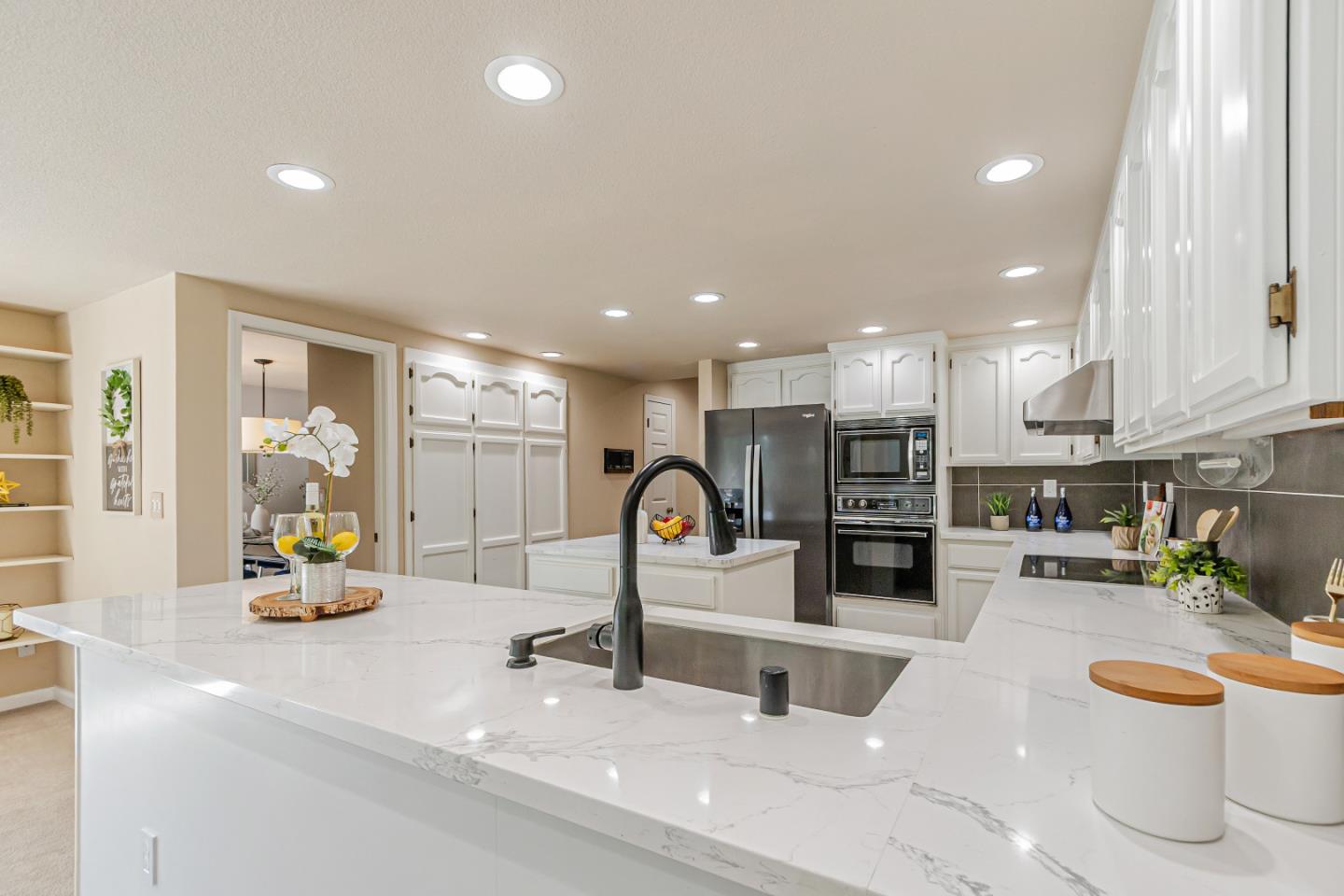 Detail Gallery Image 13 of 60 For 5976 Post Oak Cir, San Jose,  CA 95120 - 3 Beds | 3 Baths