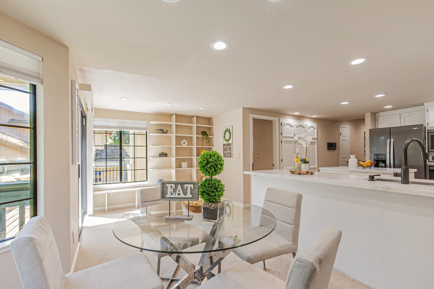 Detail Gallery Image 14 of 60 For 5976 Post Oak Cir, San Jose,  CA 95120 - 3 Beds | 3 Baths