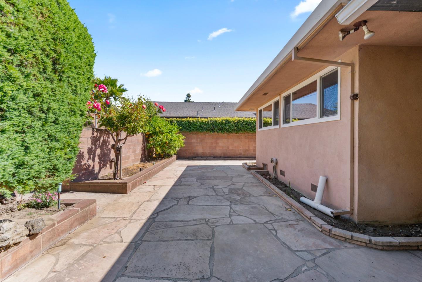 Detail Gallery Image 44 of 57 For 1781 Prune St, Hollister,  CA 95023 - 2 Beds | 2 Baths