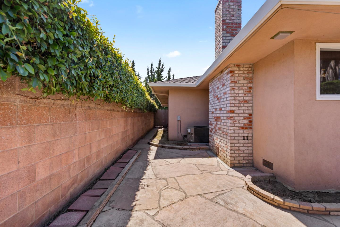 Detail Gallery Image 46 of 57 For 1781 Prune St, Hollister,  CA 95023 - 2 Beds | 2 Baths