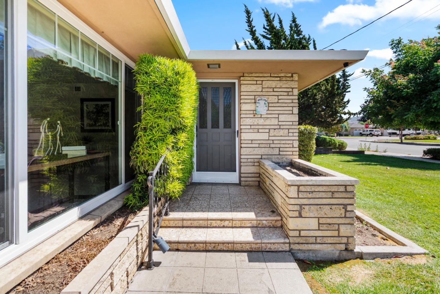 Detail Gallery Image 8 of 57 For 1781 Prune St, Hollister,  CA 95023 - 2 Beds | 2 Baths